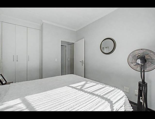 1 BEDROOM APARTMENT FOR SALE IN DOUGLASDALE